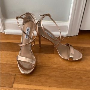 Steve Madden rose gold heels
